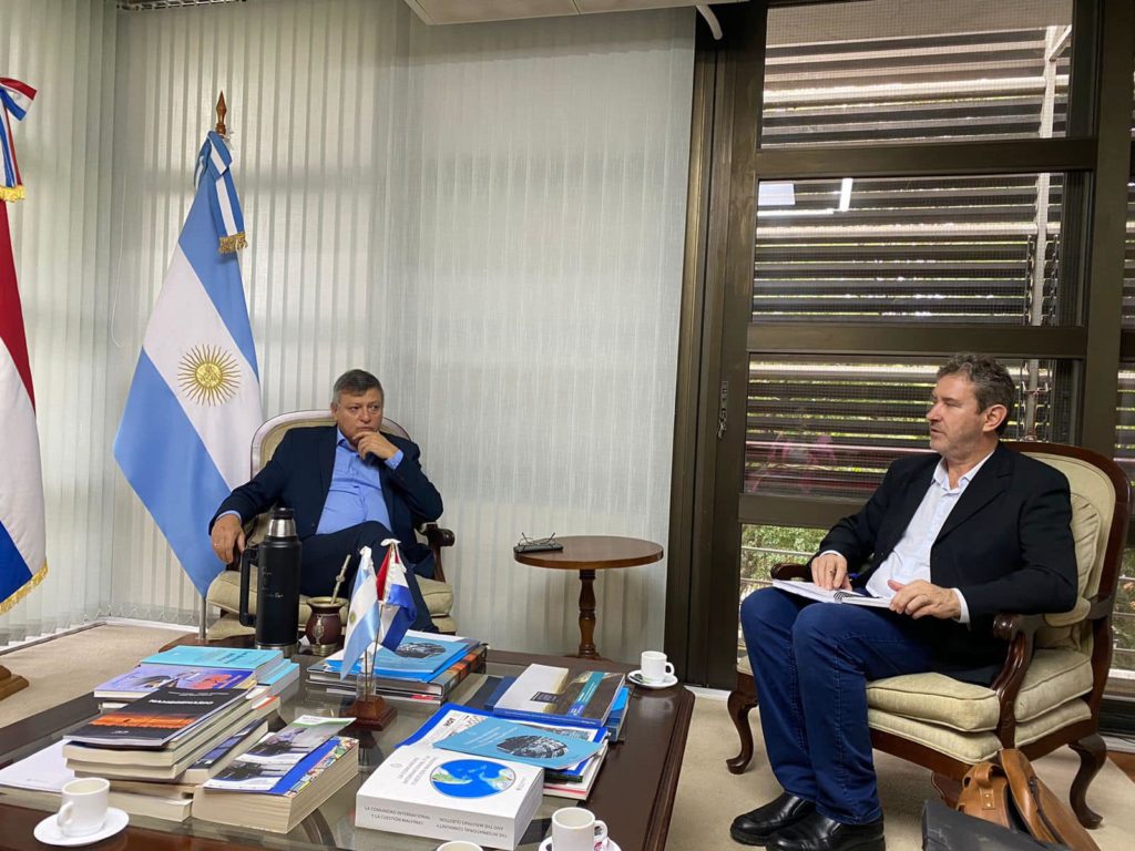 El intendente Ing. Edoard Schaffrath estuvo reunido con el embajador de Argentina en Paraguay